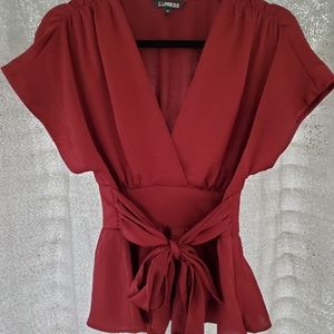 Dark red waist shrinking top